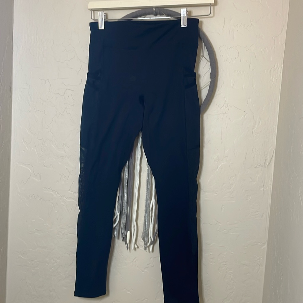Fabletics Leggings Small